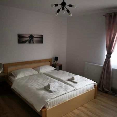 Hotel Zen à Tălmaciu Extérieur photo